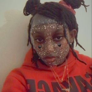 Meet your Posher, Shemirra